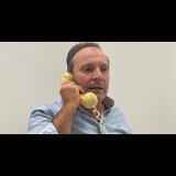 Extraño anuncio Viernes 7 y Viernes 14 Noviembre 2025